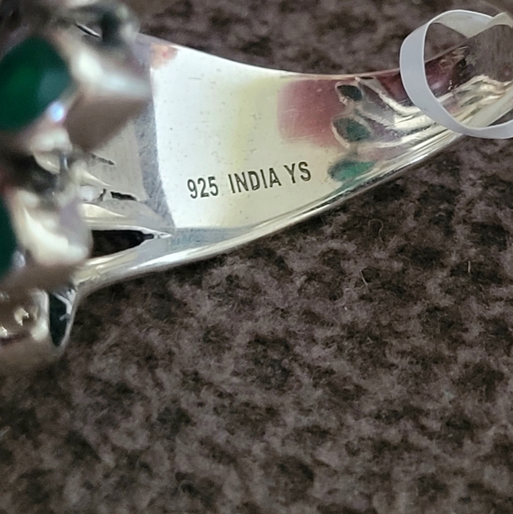 Shivam Cascading Green💚 Onyx Petals Ring💍 - NWT - Picture 5 of 16